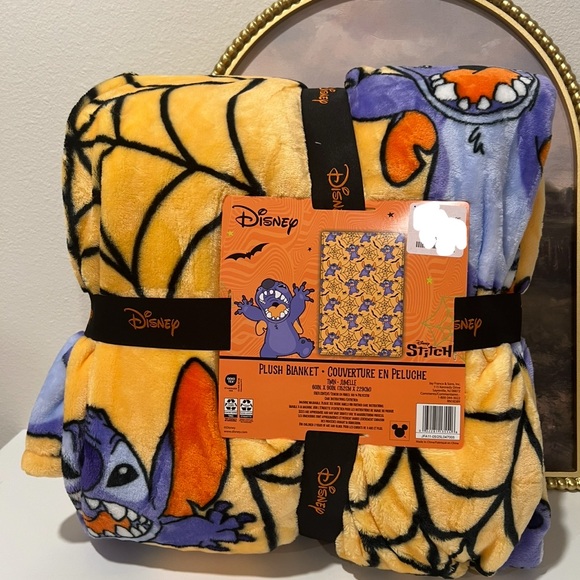 Disney stitch twin Halloween blanket